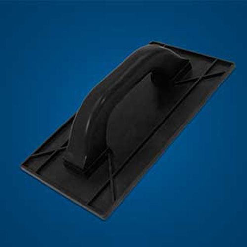 DESEMPENADEIRA PLASTICA 17 X 30 LISA PRETA GERPLAST